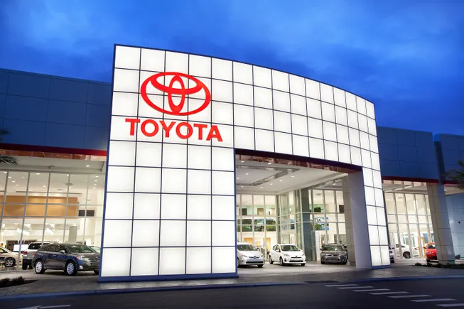 Toyota appoints top executives after resignations