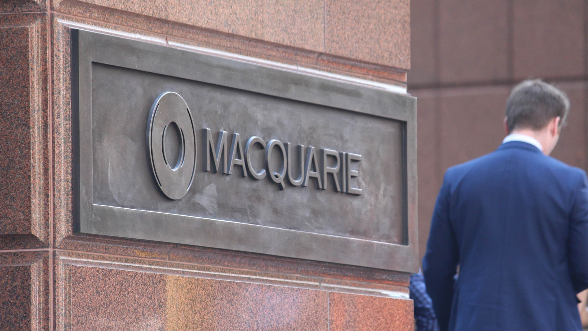 Macquarie's earnings rise on asset management fees, but growth slows in commodities