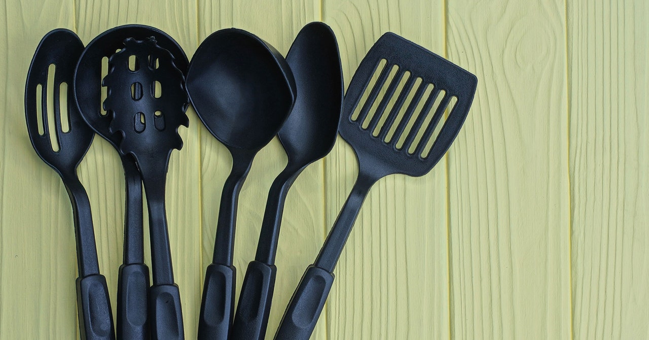 The study that highlighted black plastic utensils had a serious mathematical error