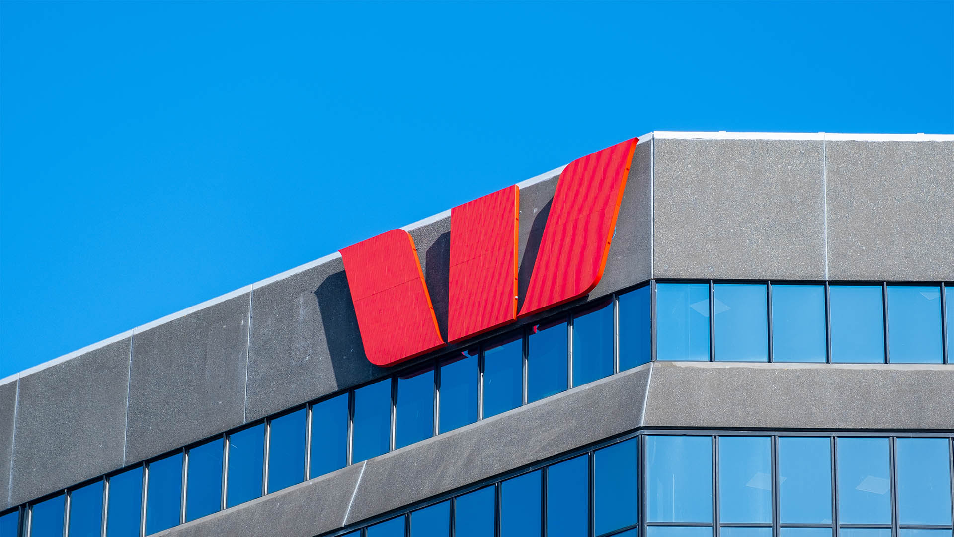 Westpac profits down 3%, but dividends up 4p